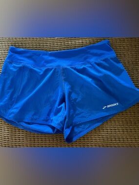 Brooks Women's Chaser Running Shorts Blue Size L Activewear